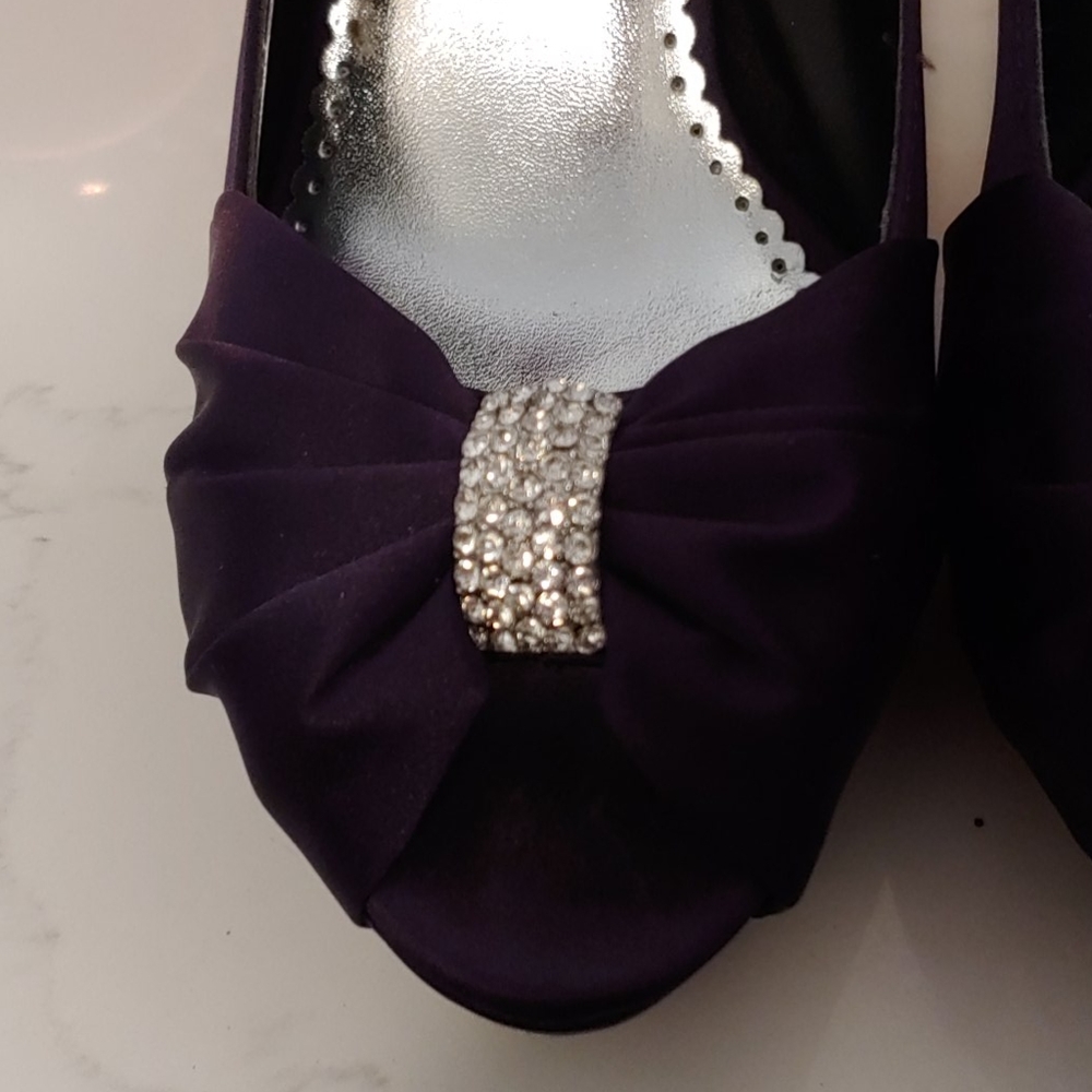 Shoes - Picture 7 of 7